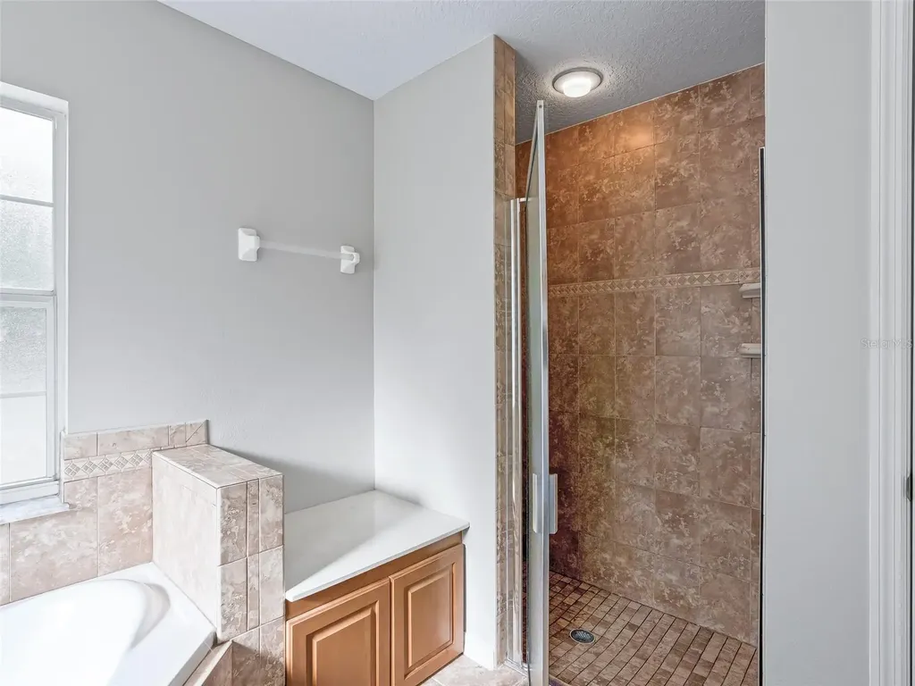 8234 S Us 301 Bushnell FL 33513