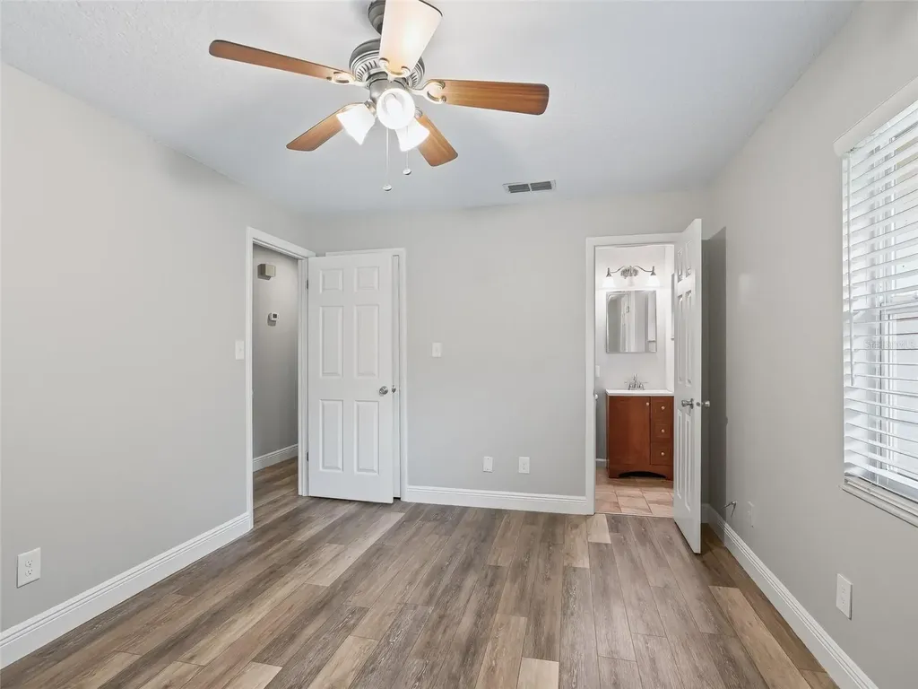 8234 S Us 301 Bushnell FL 33513