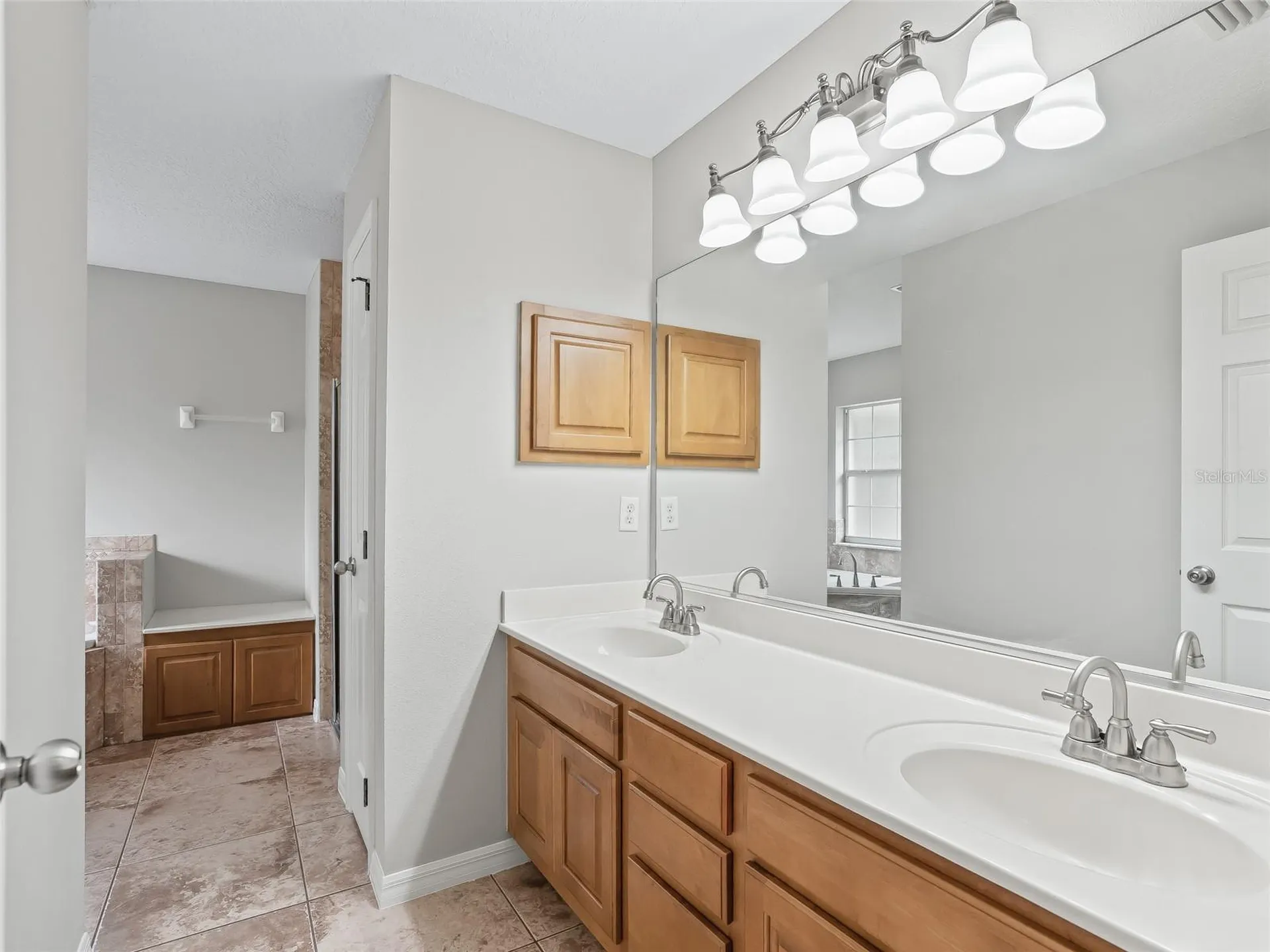 8234 S Us 301 Bushnell FL 33513