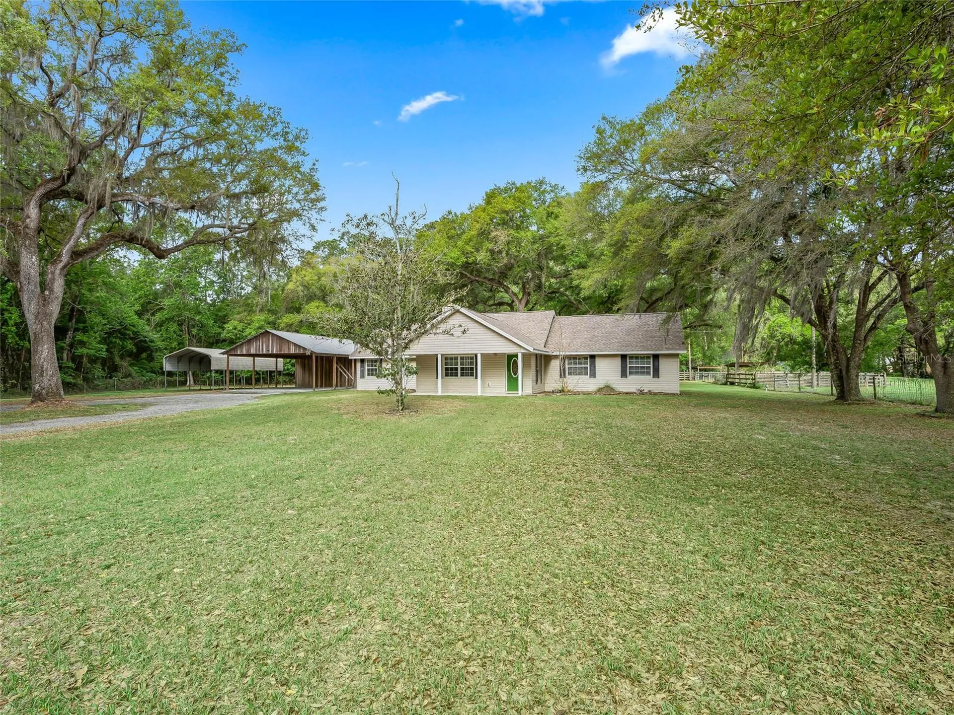 8234 S Us 301 Bushnell FL 33513