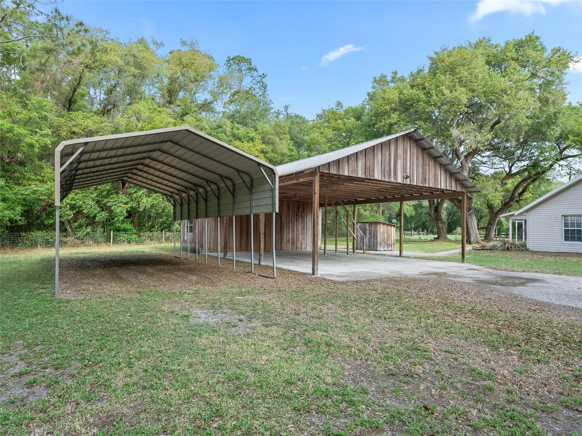 8234 S Us 301 Bushnell FL 33513