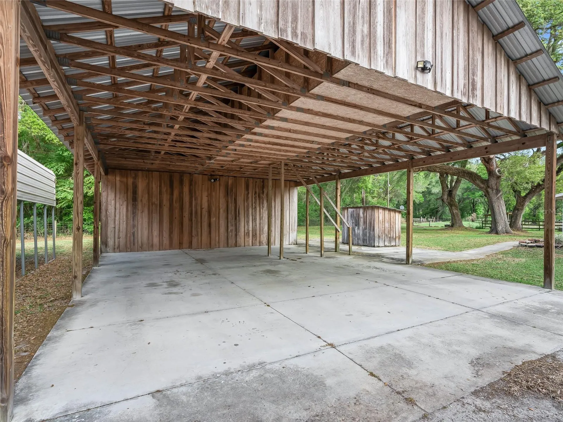 8234 S Us 301 Bushnell FL 33513