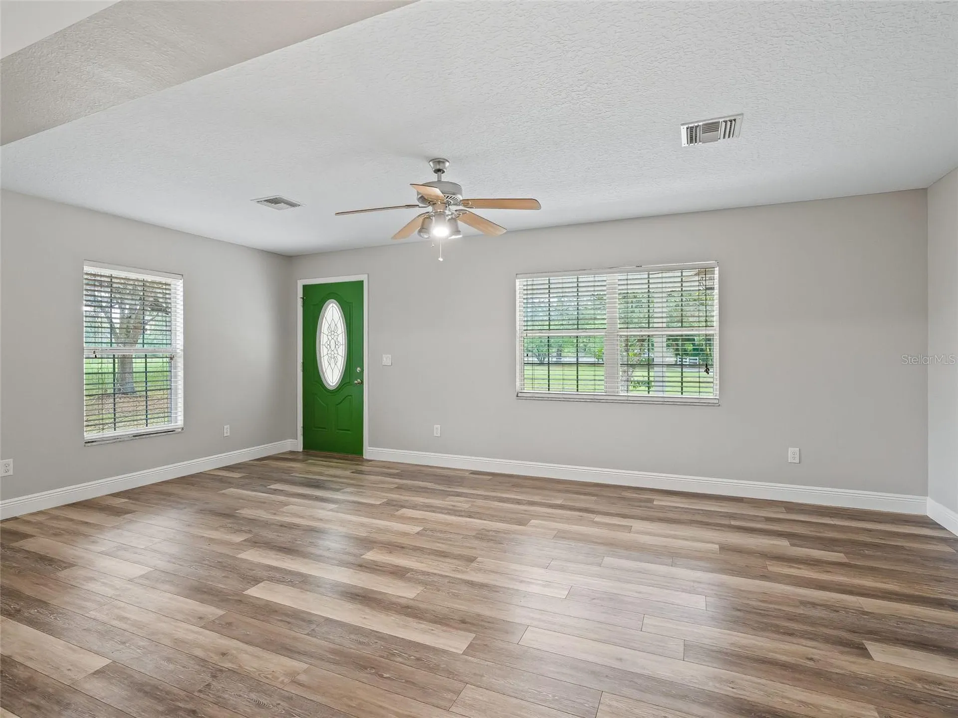8234 S Us 301 Bushnell FL 33513