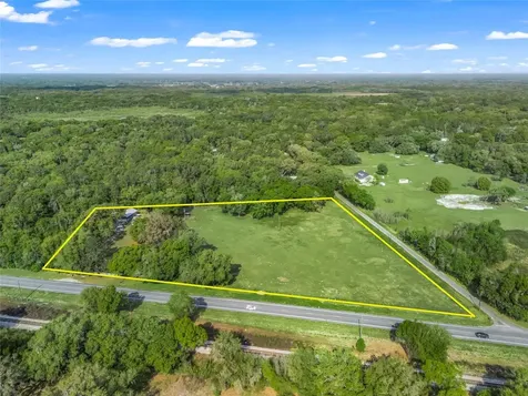 8234 S Us 301 Bushnell FL 33513