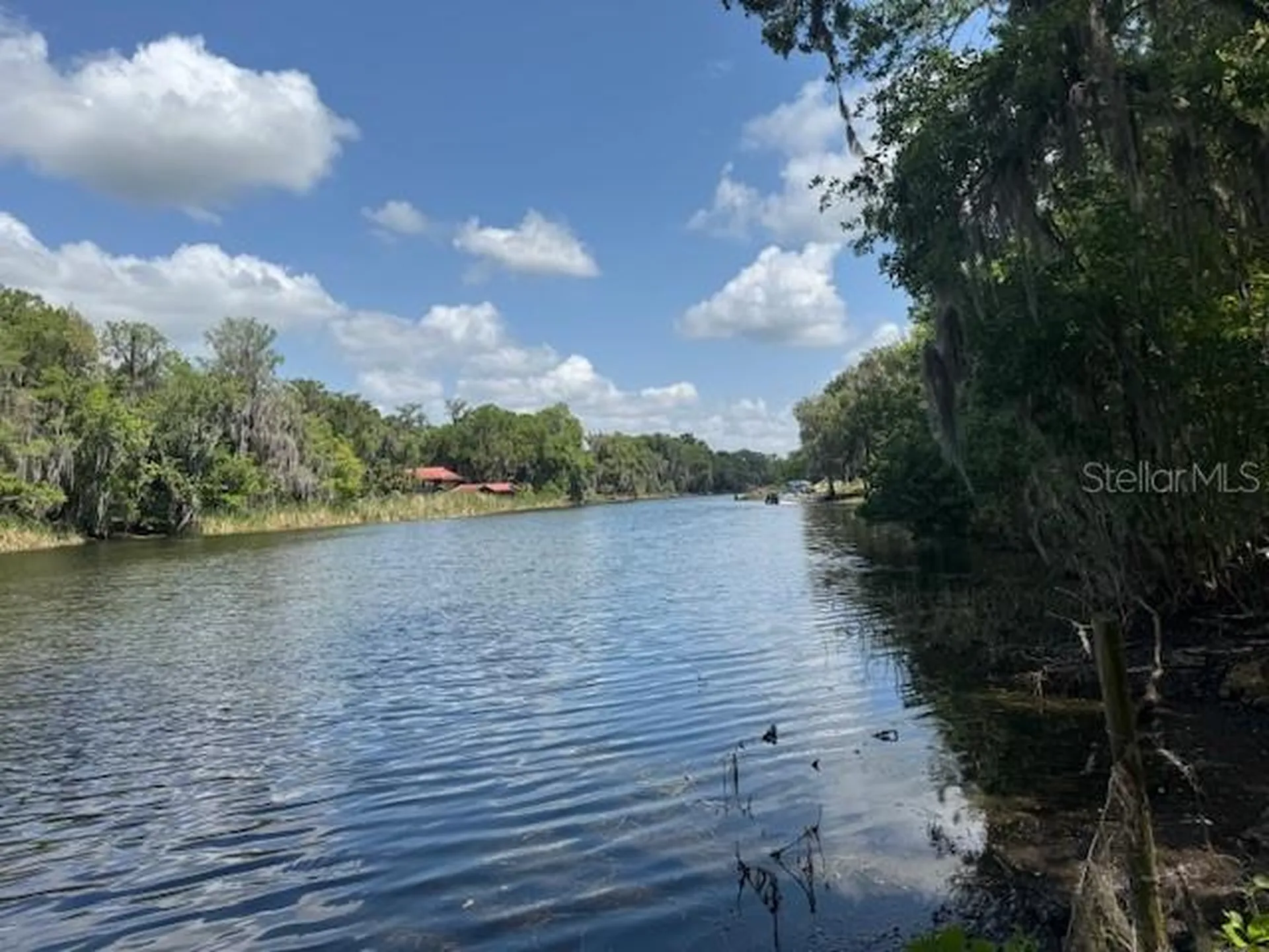 2992 N C 470 Lake Panasoffkee FL 33538