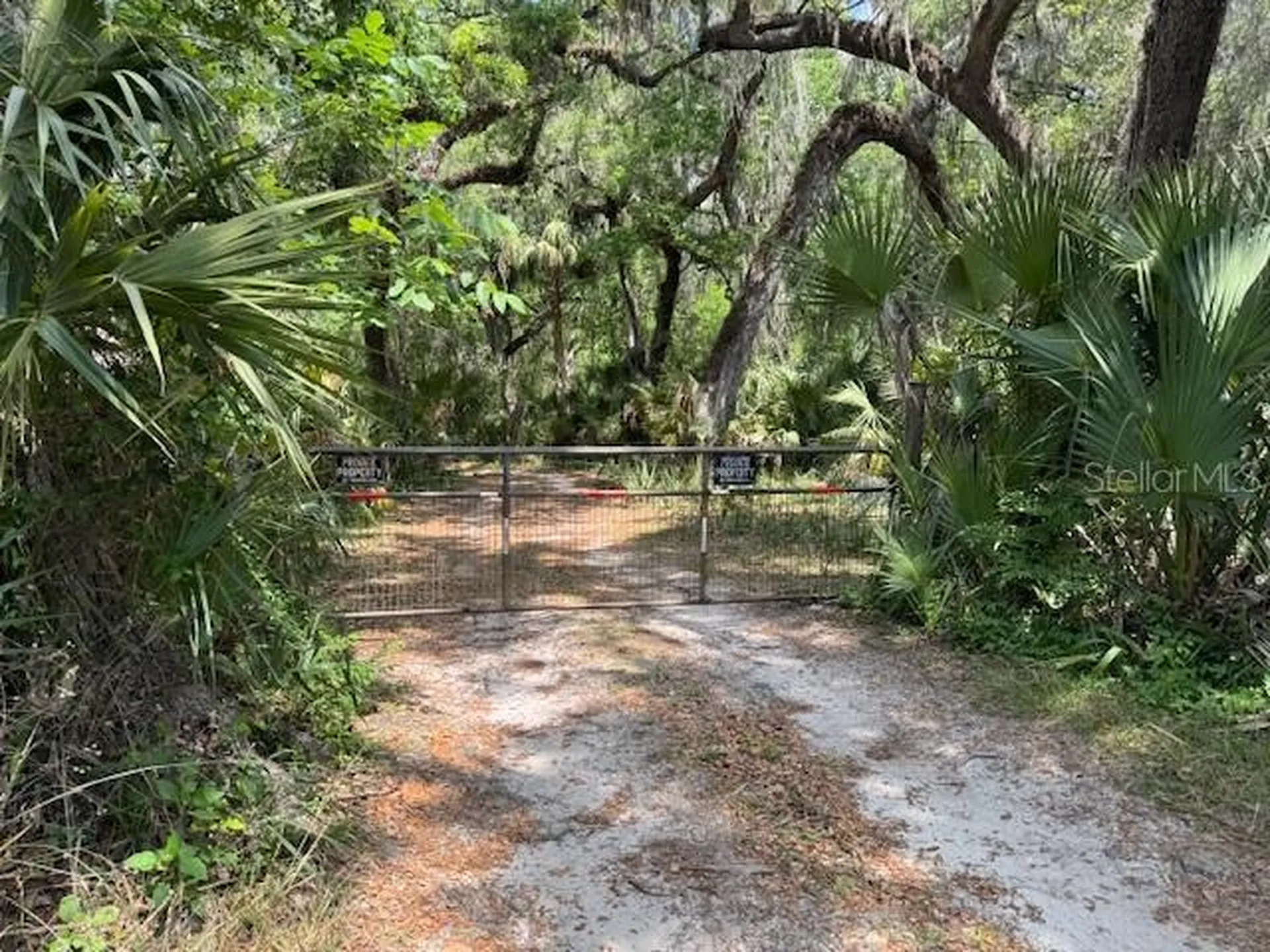 2992 N C 470 Lake Panasoffkee FL 33538