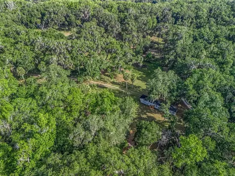 2992 N C 470 Lake Panasoffkee FL 33538