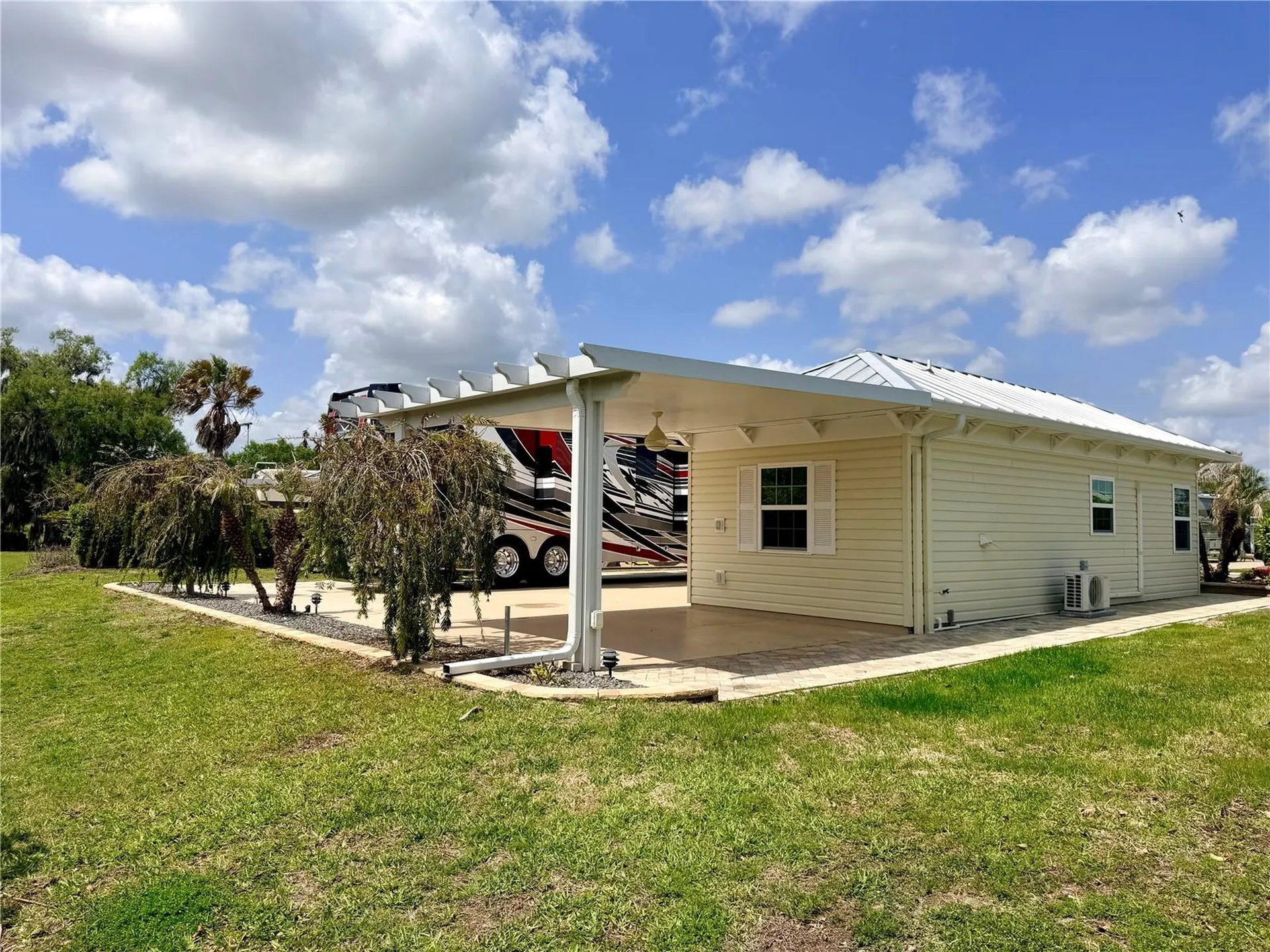4721 SE 94th Avenue Webster FL 33597