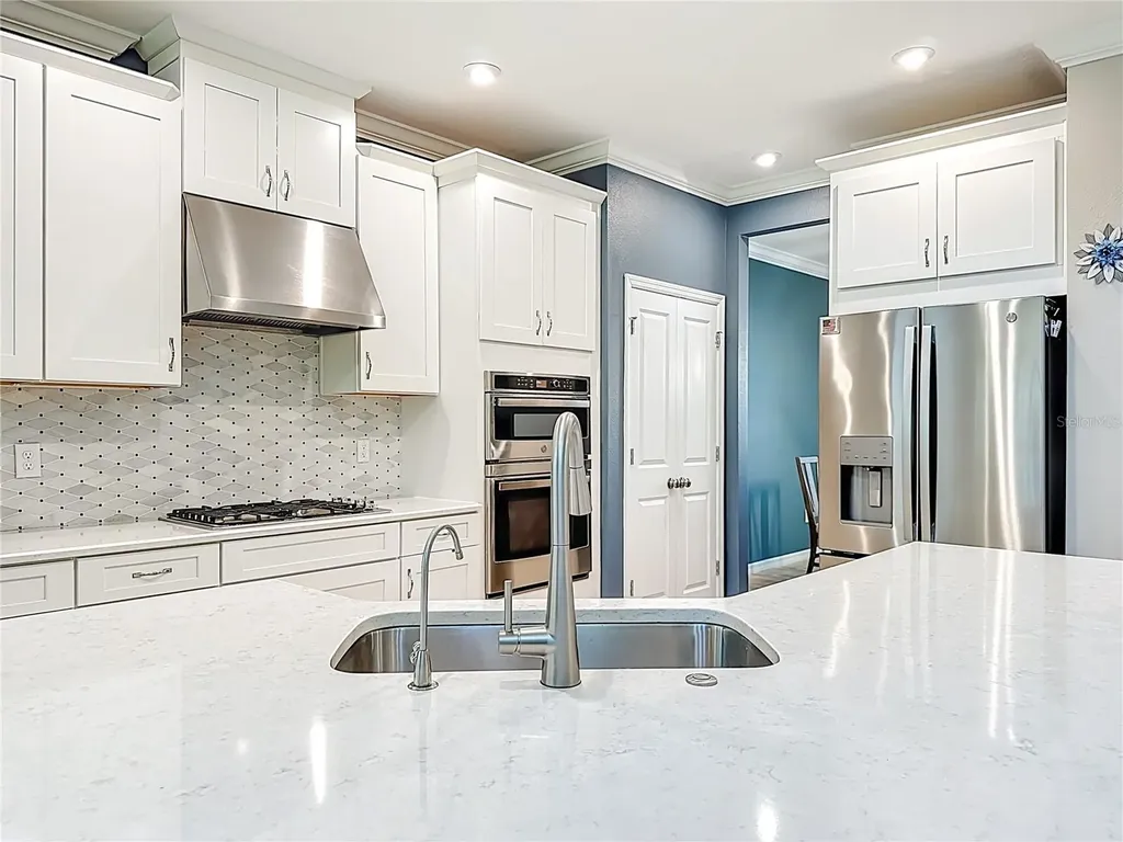 6017 Maidenstone Way Palmetto FL 34221