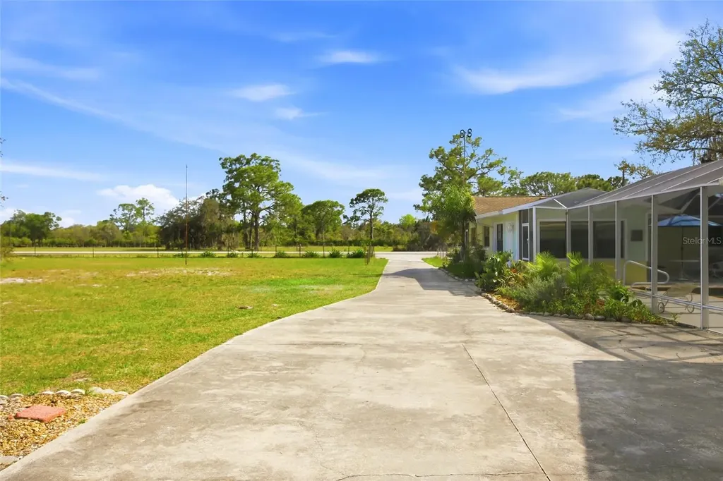49 Williams Road Lake Placid FL 33852