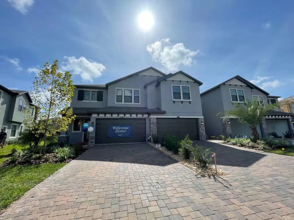 4612 Almada Lane Wesley Chapel FL 33543