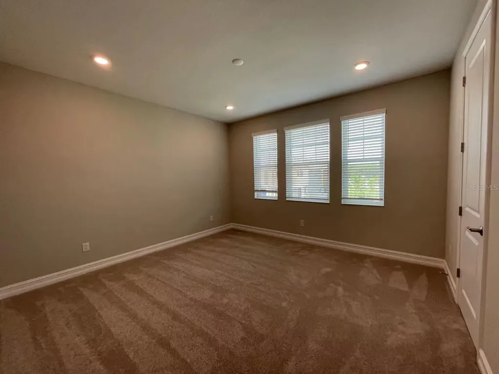 4612 Almada Lane Wesley Chapel FL 33543