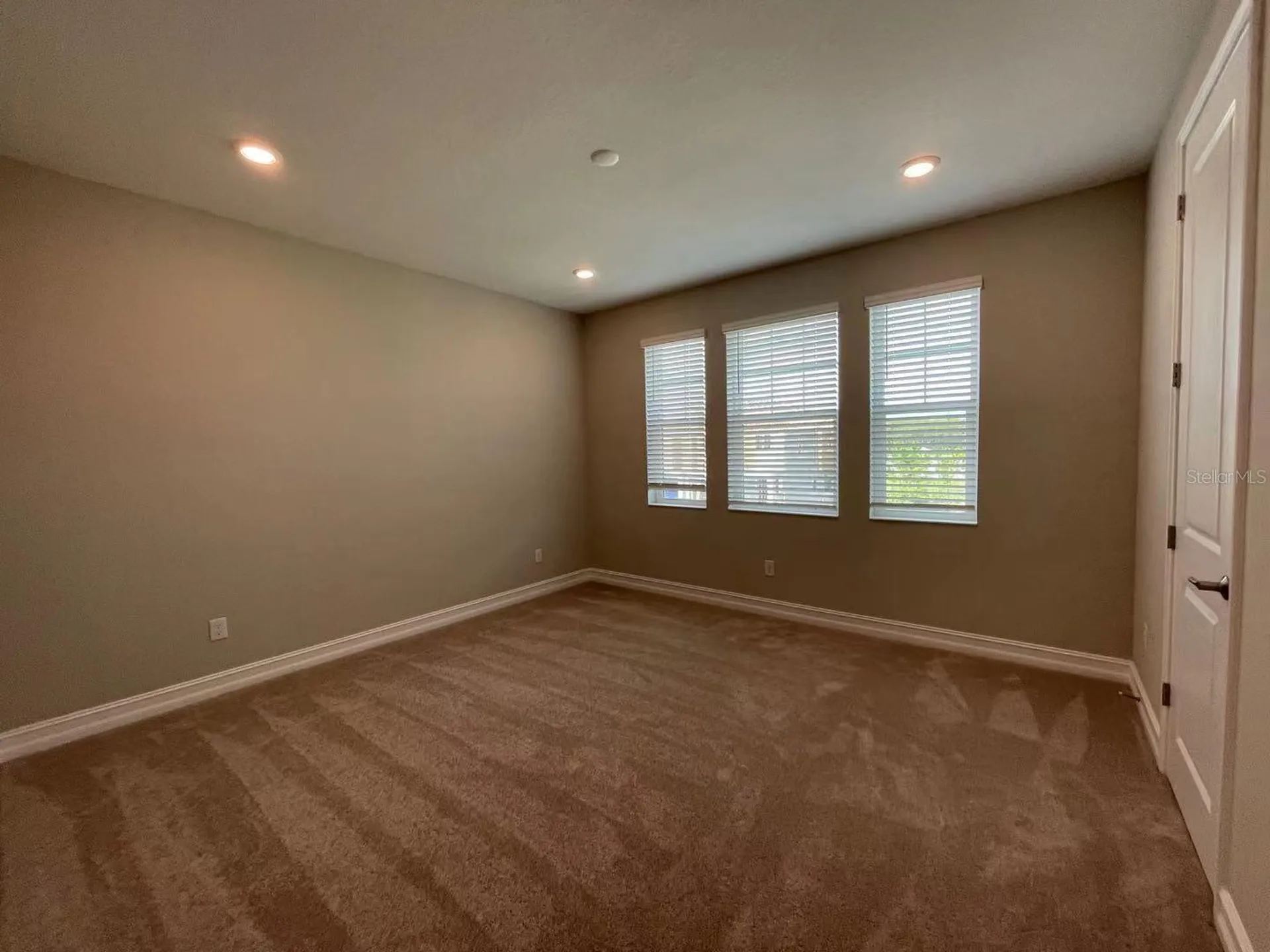 4612 Almada Lane Wesley Chapel FL 33543