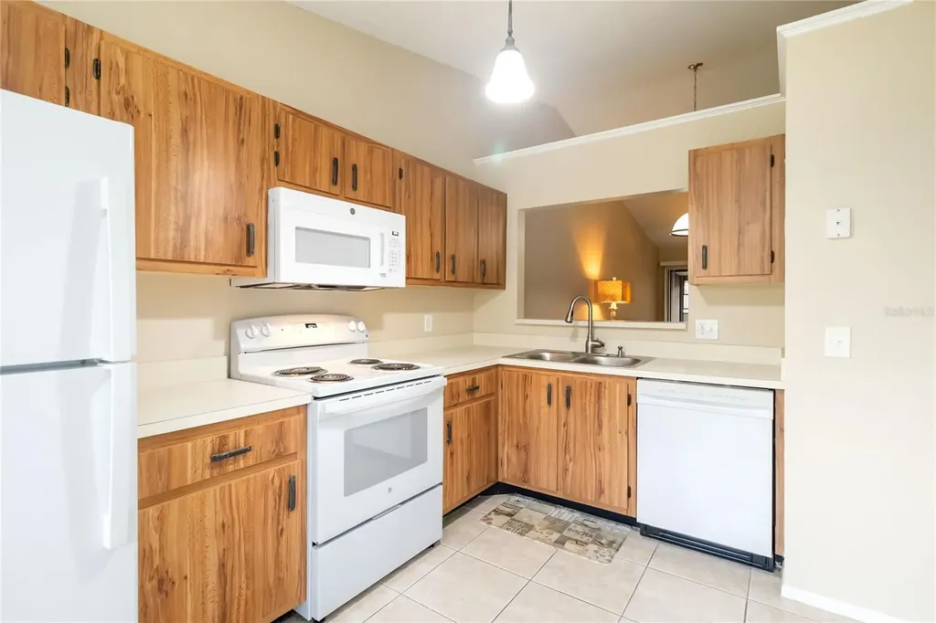 2791 King Oak Circle St Cloud FL 34769