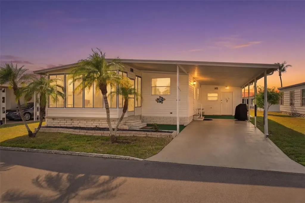 2107 Wailua Drive Holiday FL 34691