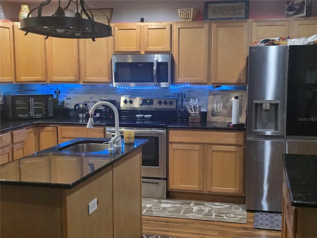 959 Thomas Road Eagle Lake FL 33839