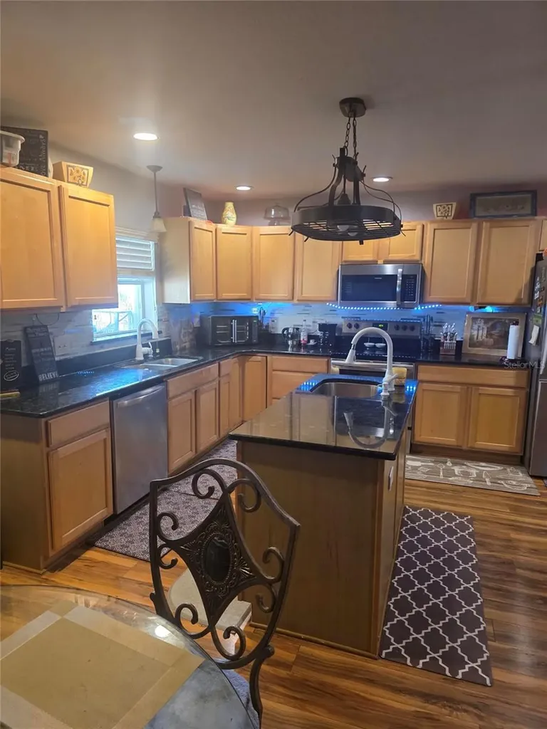 959 Thomas Road Eagle Lake FL 33839