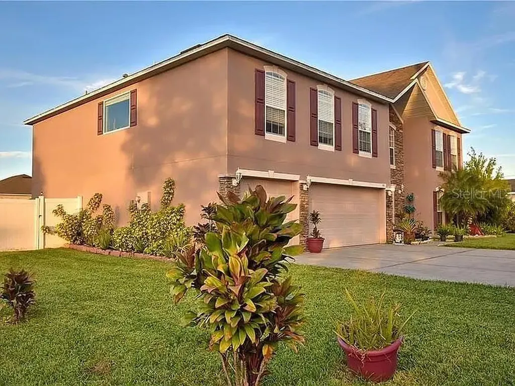 959 Thomas Road Eagle Lake FL 33839