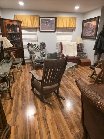 959 Thomas Road Eagle Lake FL 33839