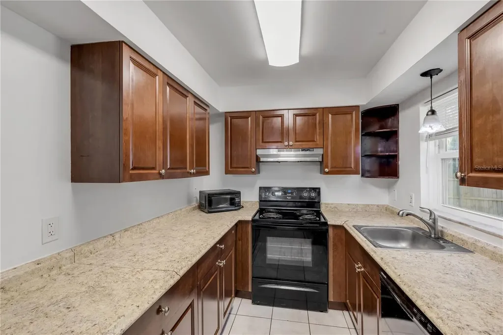 420 Perdita Avenue Edgewater FL 32132