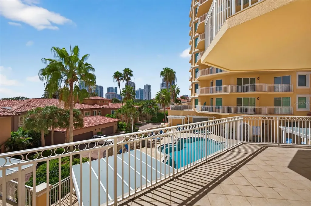 555 5th Avenue NE St Petersburg FL 33701