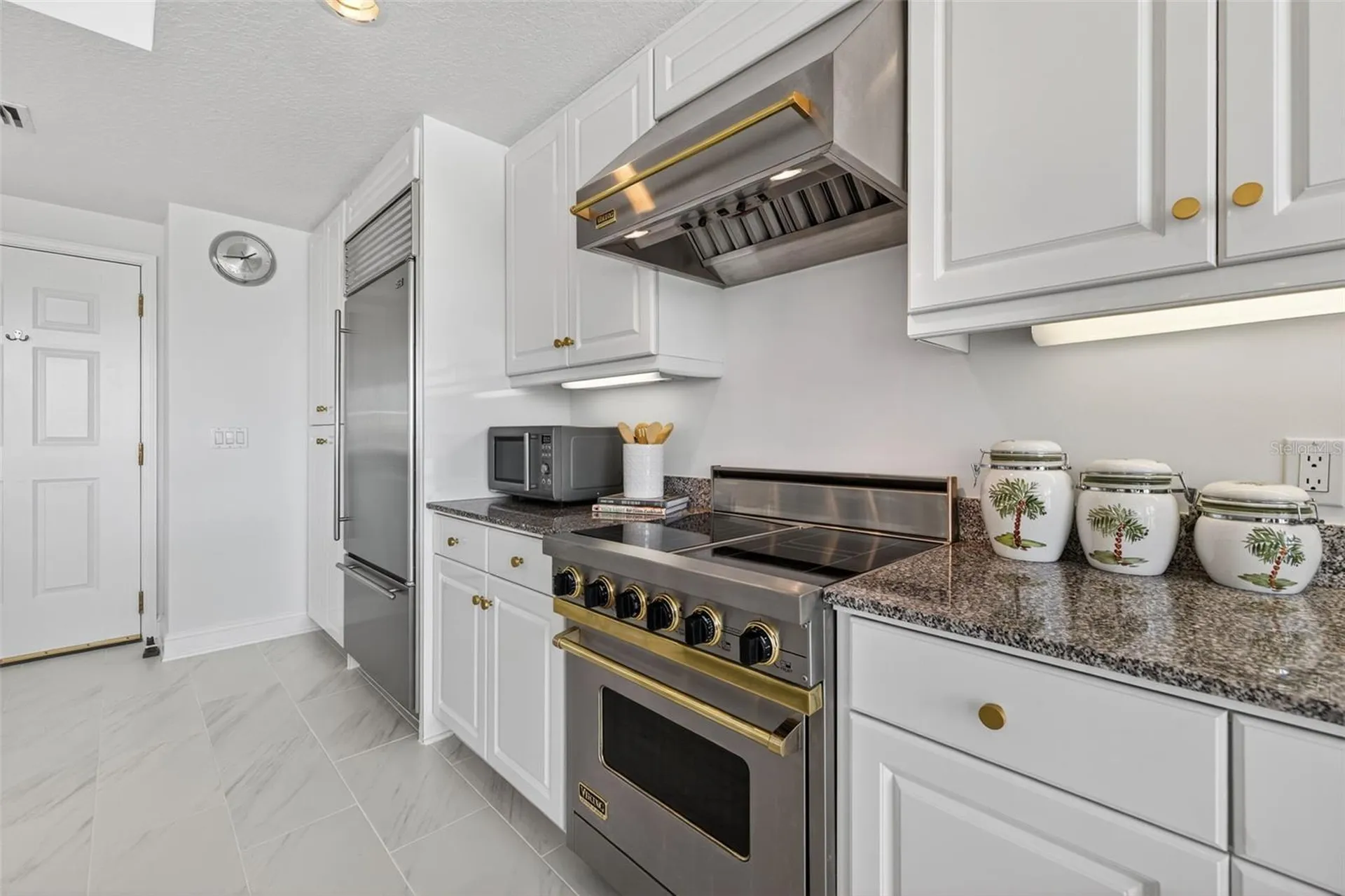 555 5th Avenue NE St Petersburg FL 33701