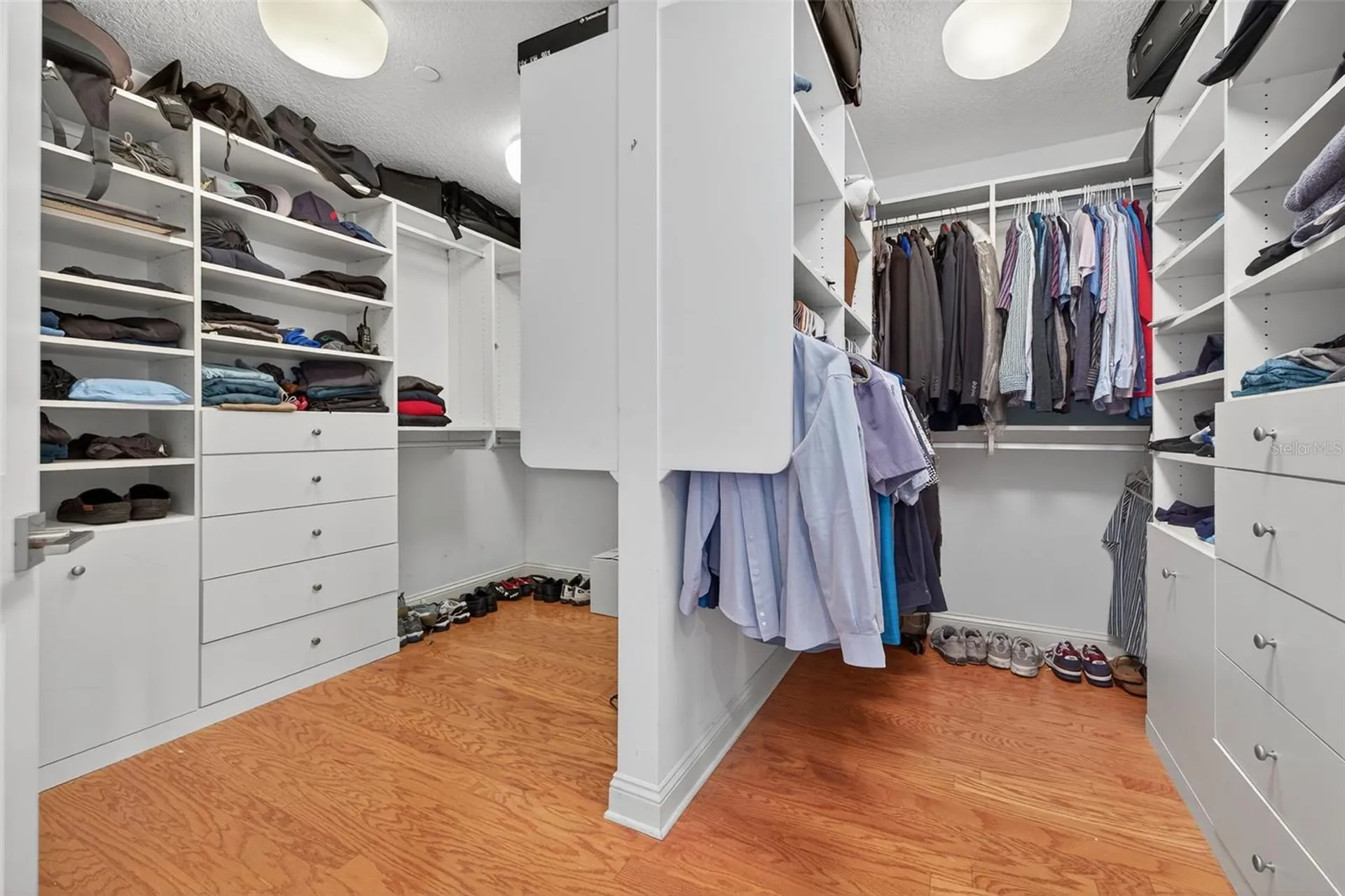 555 5th Avenue NE St Petersburg FL 33701