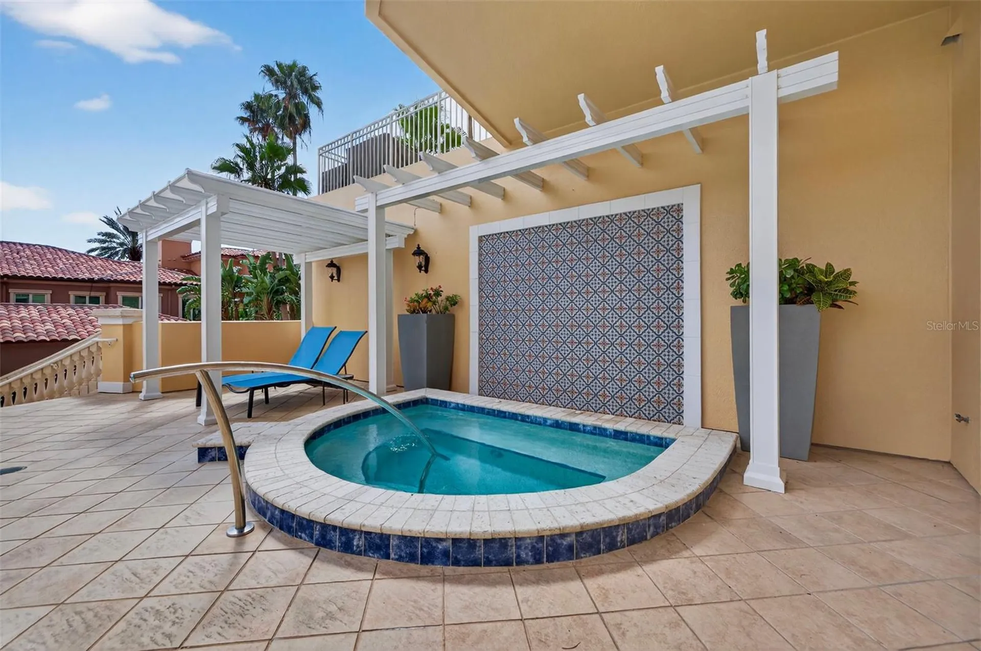555 5th Avenue NE St Petersburg FL 33701