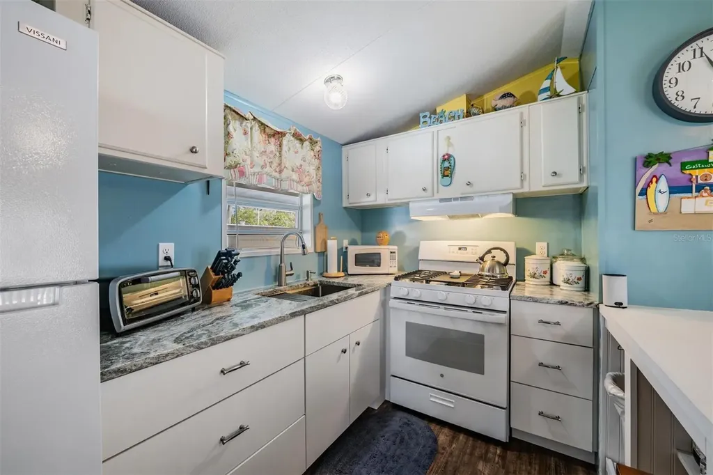 605 Michigan Boulevard Dunedin FL 34698