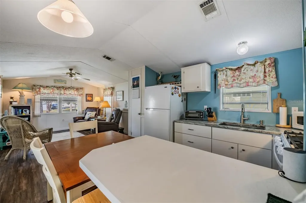 605 Michigan Boulevard Dunedin FL 34698