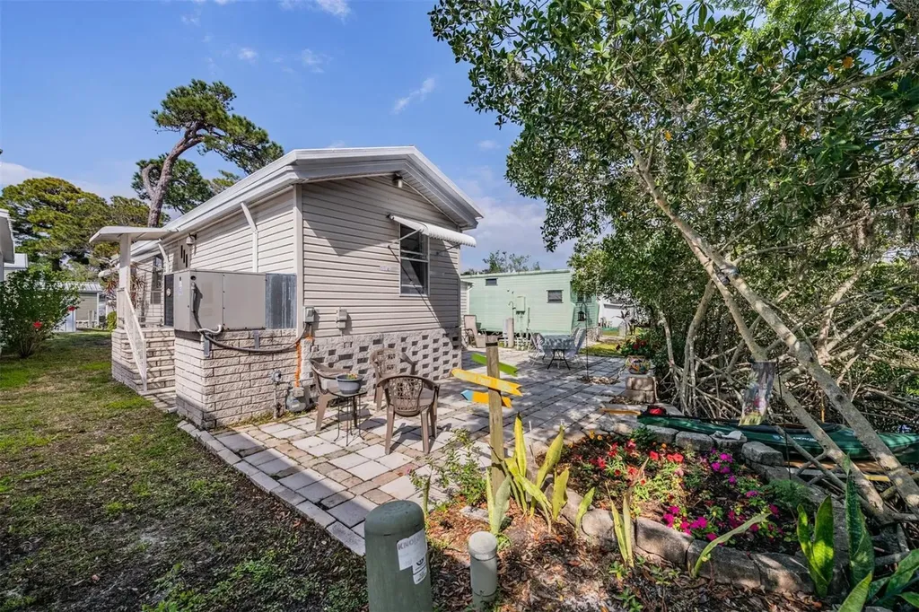605 Michigan Boulevard Dunedin FL 34698