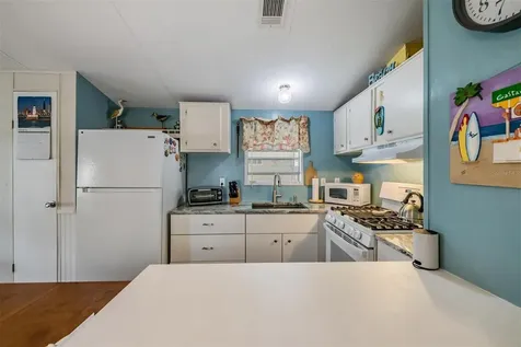 605 Michigan Boulevard Dunedin FL 34698