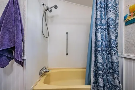 605 Michigan Boulevard Dunedin FL 34698