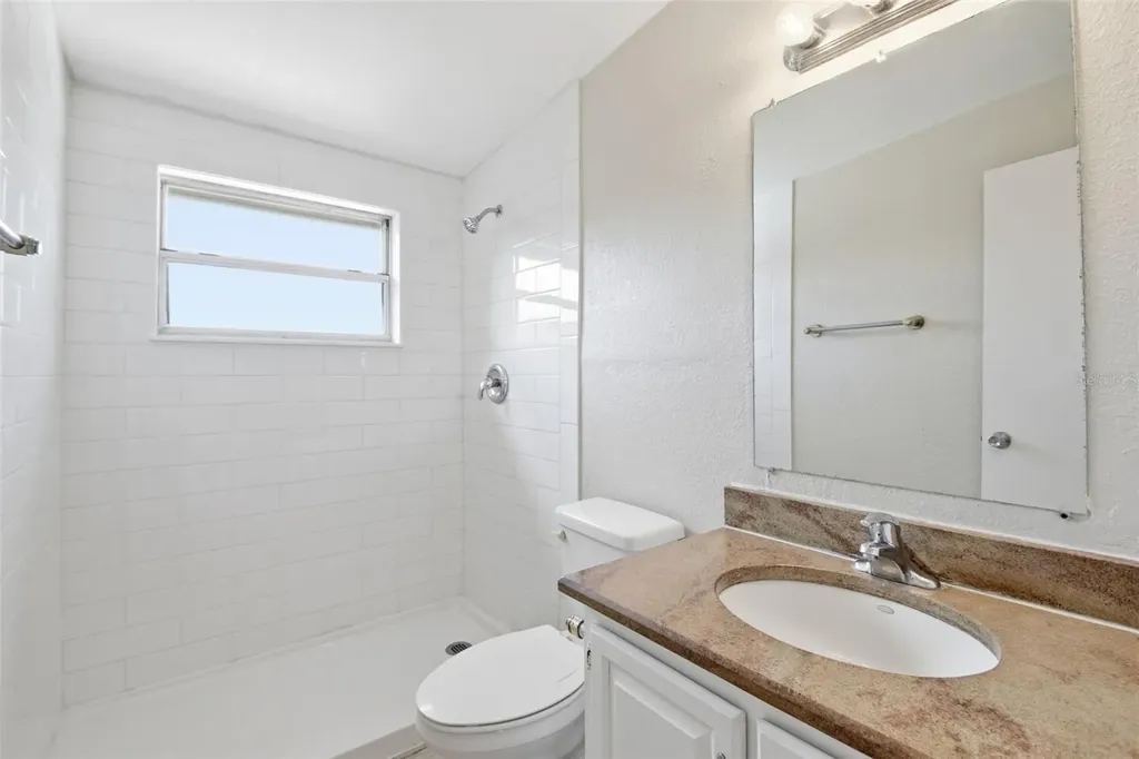 6810 Tuttle Street Tampa FL 33634