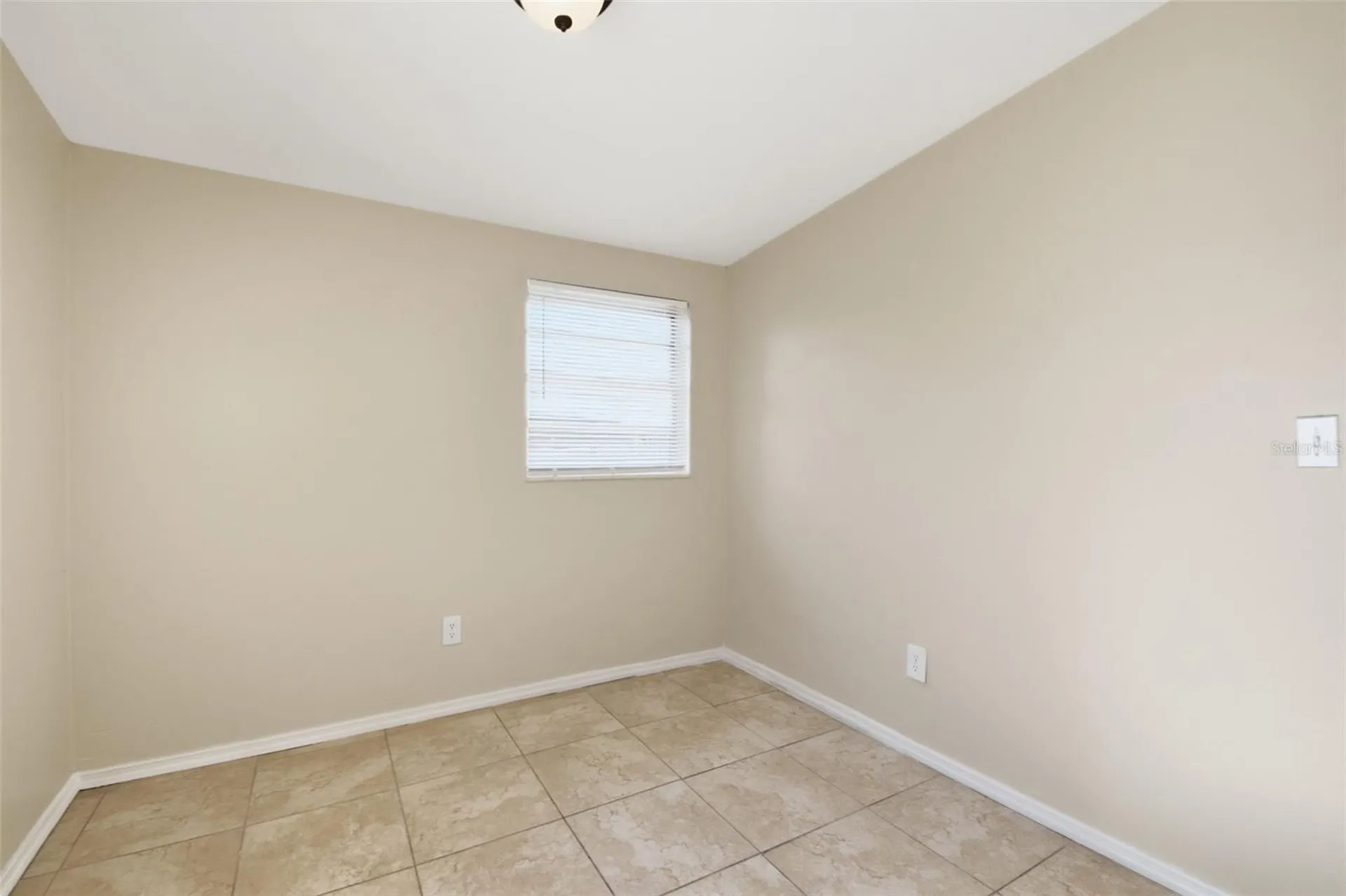 6810 Tuttle Street Tampa FL 33634