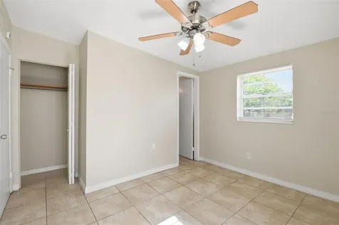 6810 Tuttle Street Tampa FL 33634