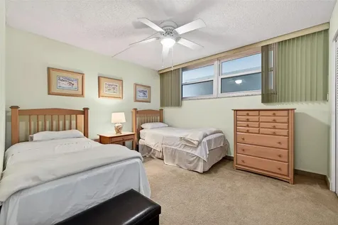 7625 Sun Island Drive S South Pasadena FL 33707