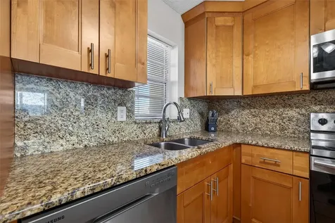 7625 Sun Island Drive S South Pasadena FL 33707