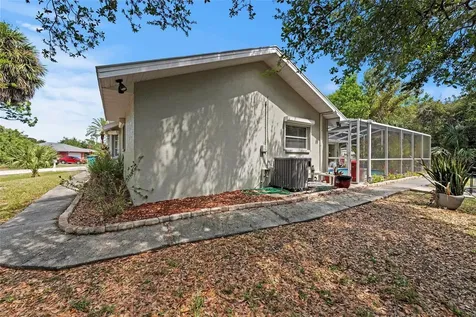 935 Baer Avenue NW Port Charlotte FL 33948