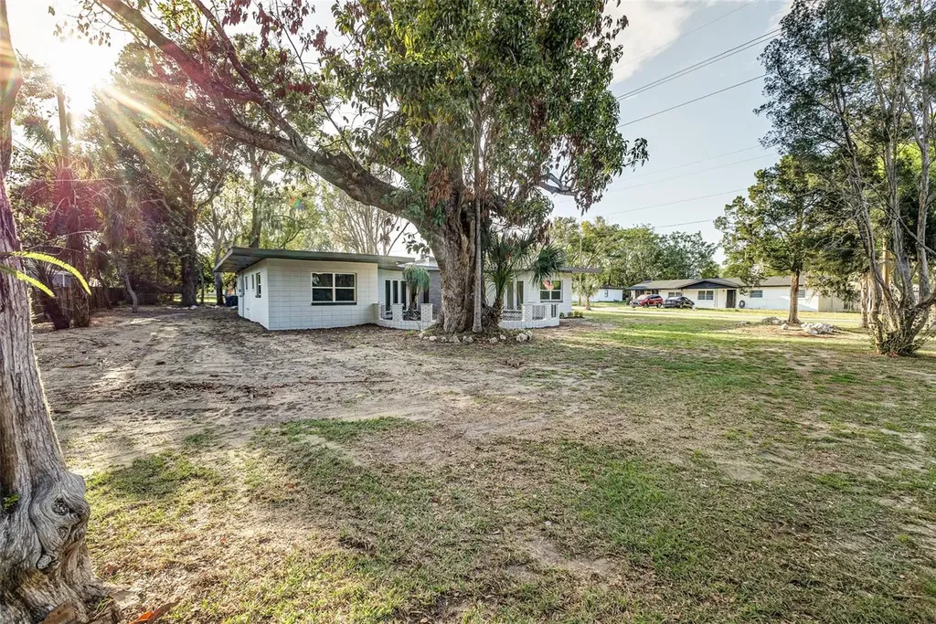315 S Itasca Avenue Lake Alfred FL 33850