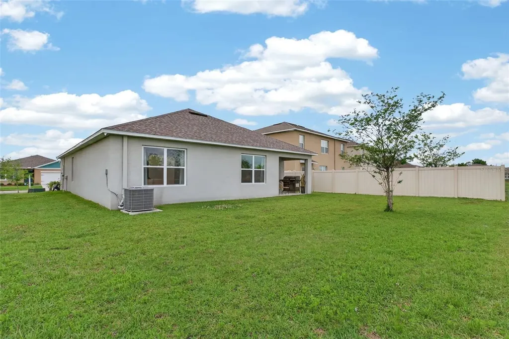5740 Grey Granite Way Lakeland FL 33811
