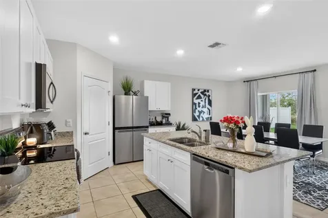 5740 Grey Granite Way Lakeland FL 33811
