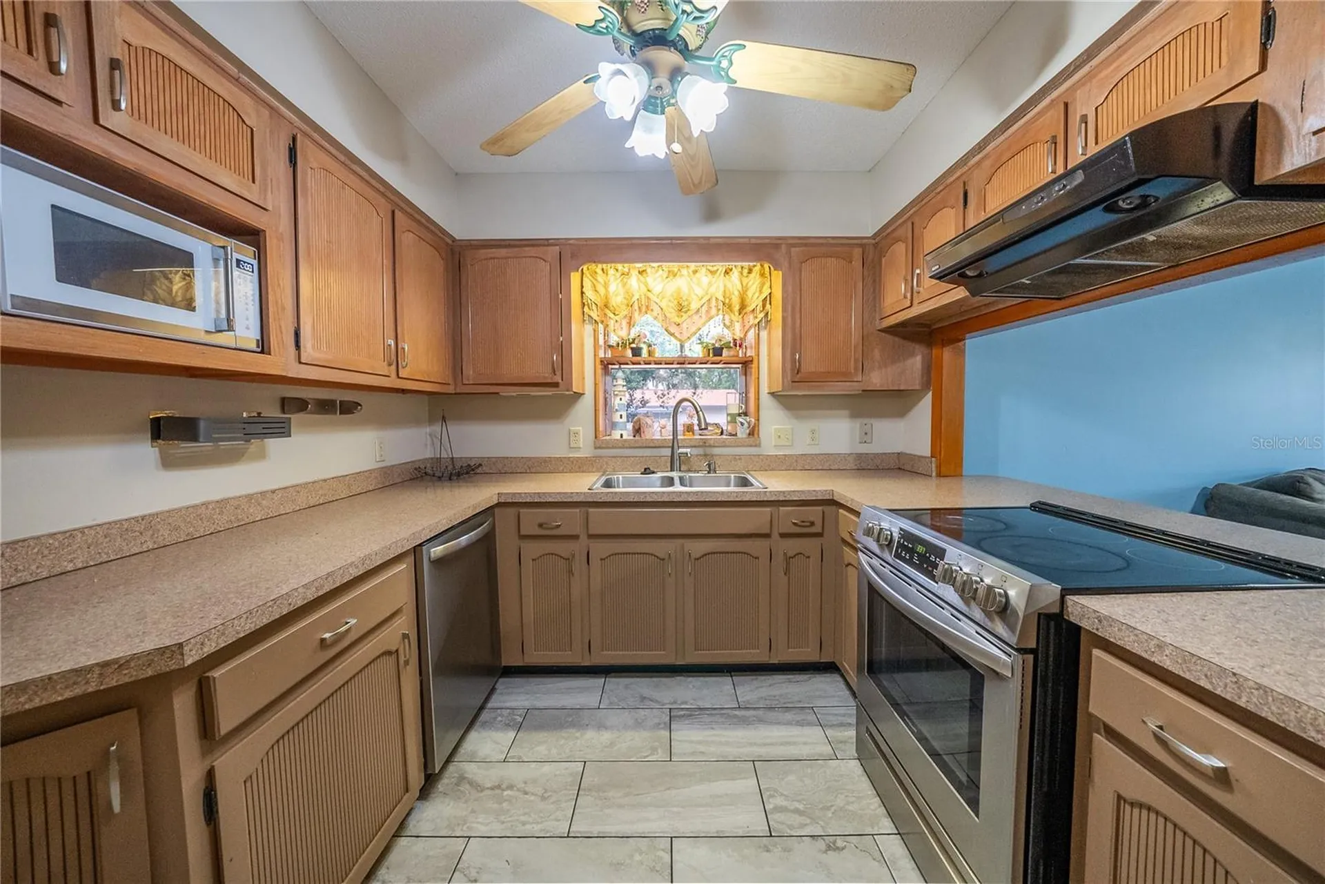 12 Spring Lake Way Ocala FL 34472