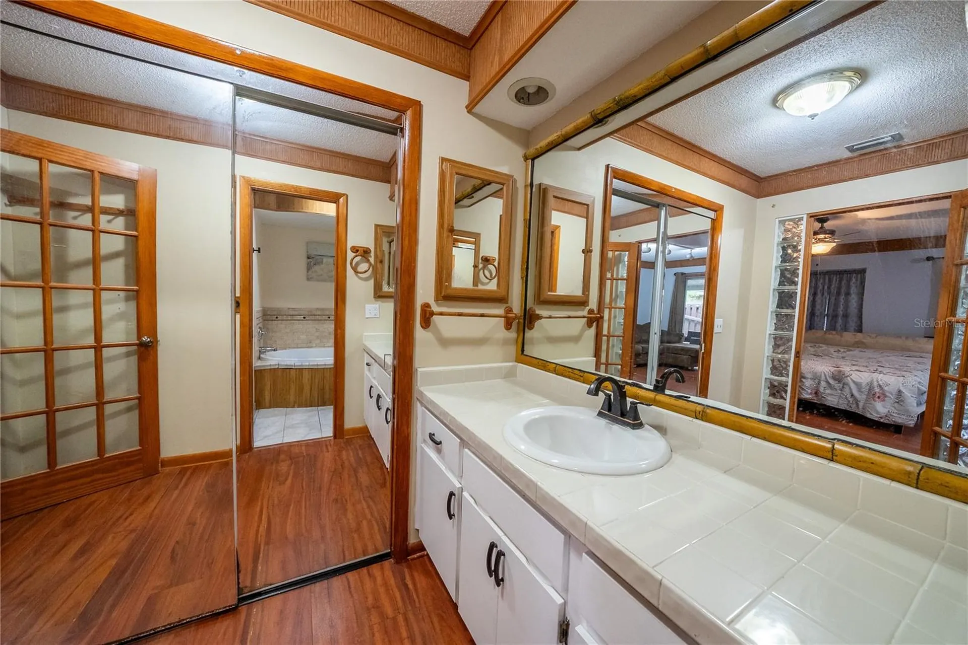 12 Spring Lake Way Ocala FL 34472