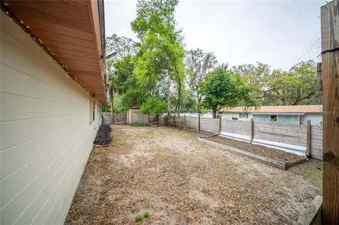 12 Spring Lake Way Ocala FL 34472