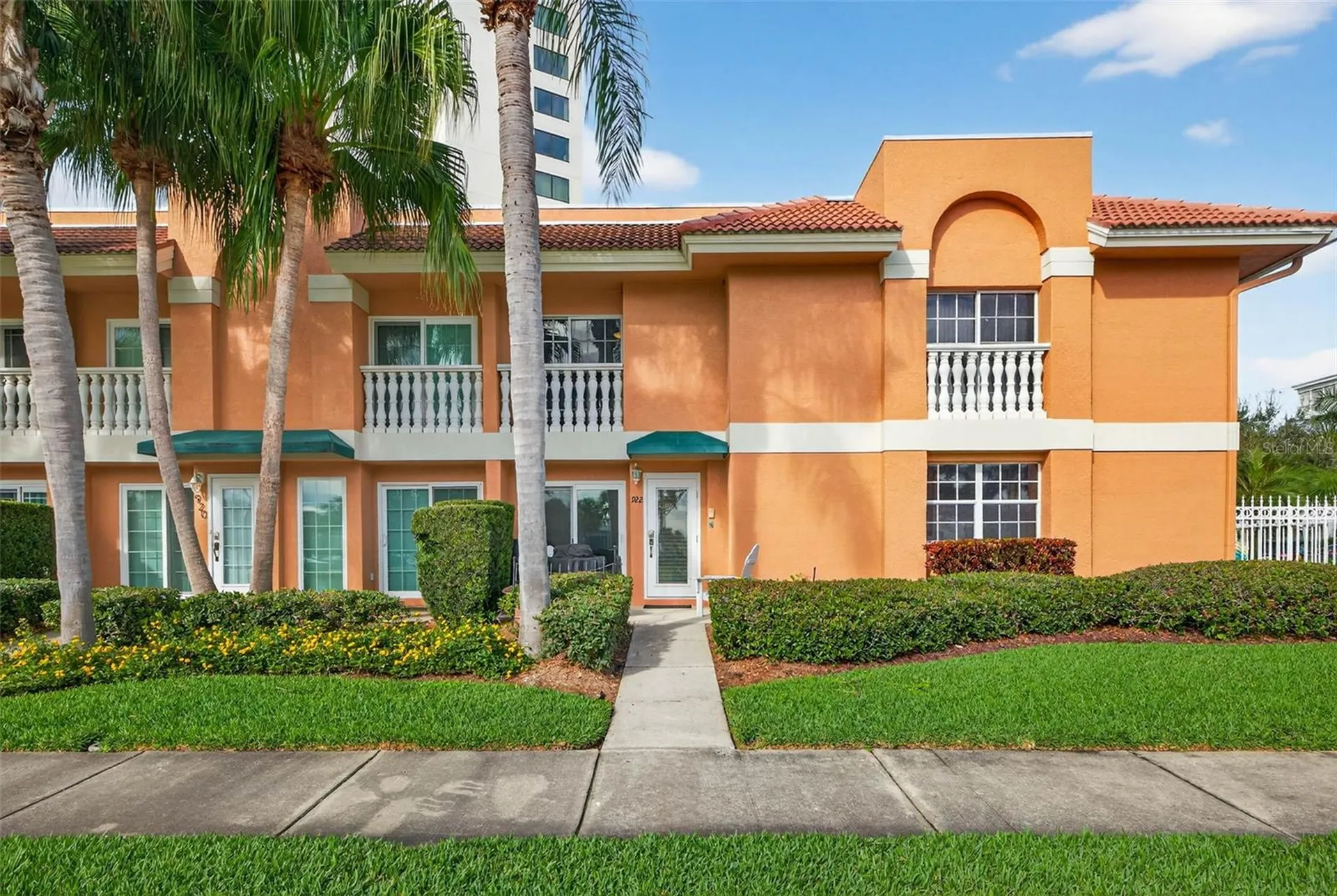 922 N Shore Drive NE St Petersburg FL 33701