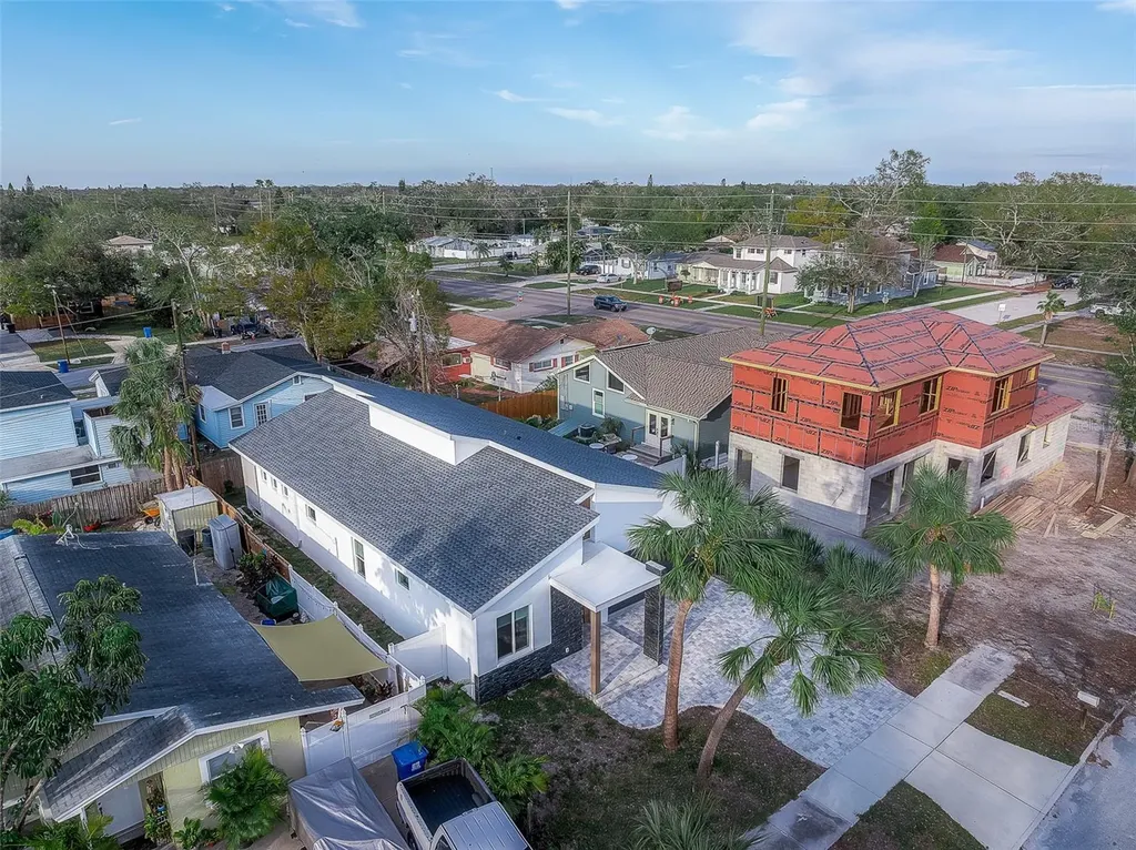4907 15th Avenue N St Petersburg FL 33710