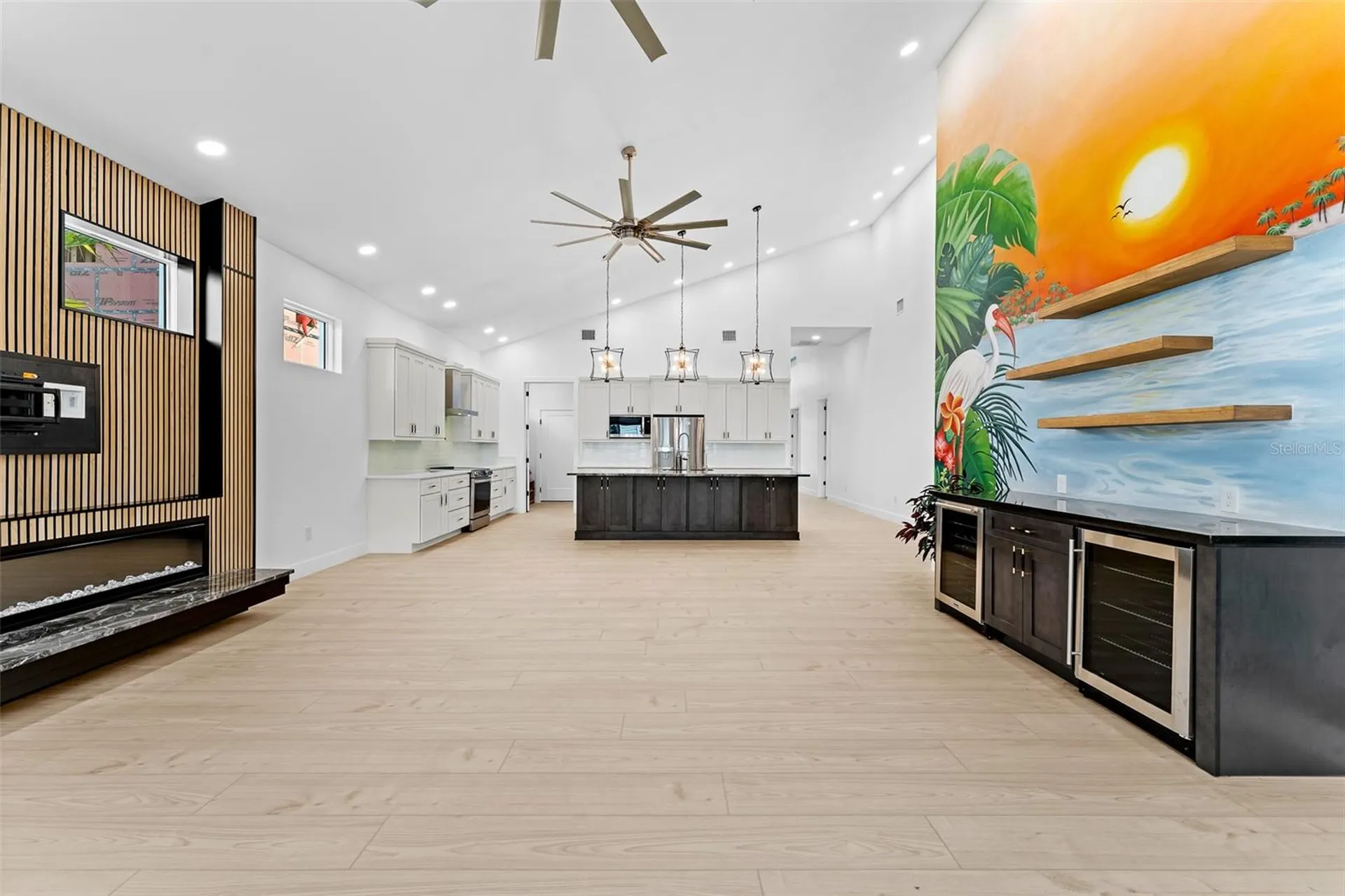 4907 15th Avenue N St Petersburg FL 33710
