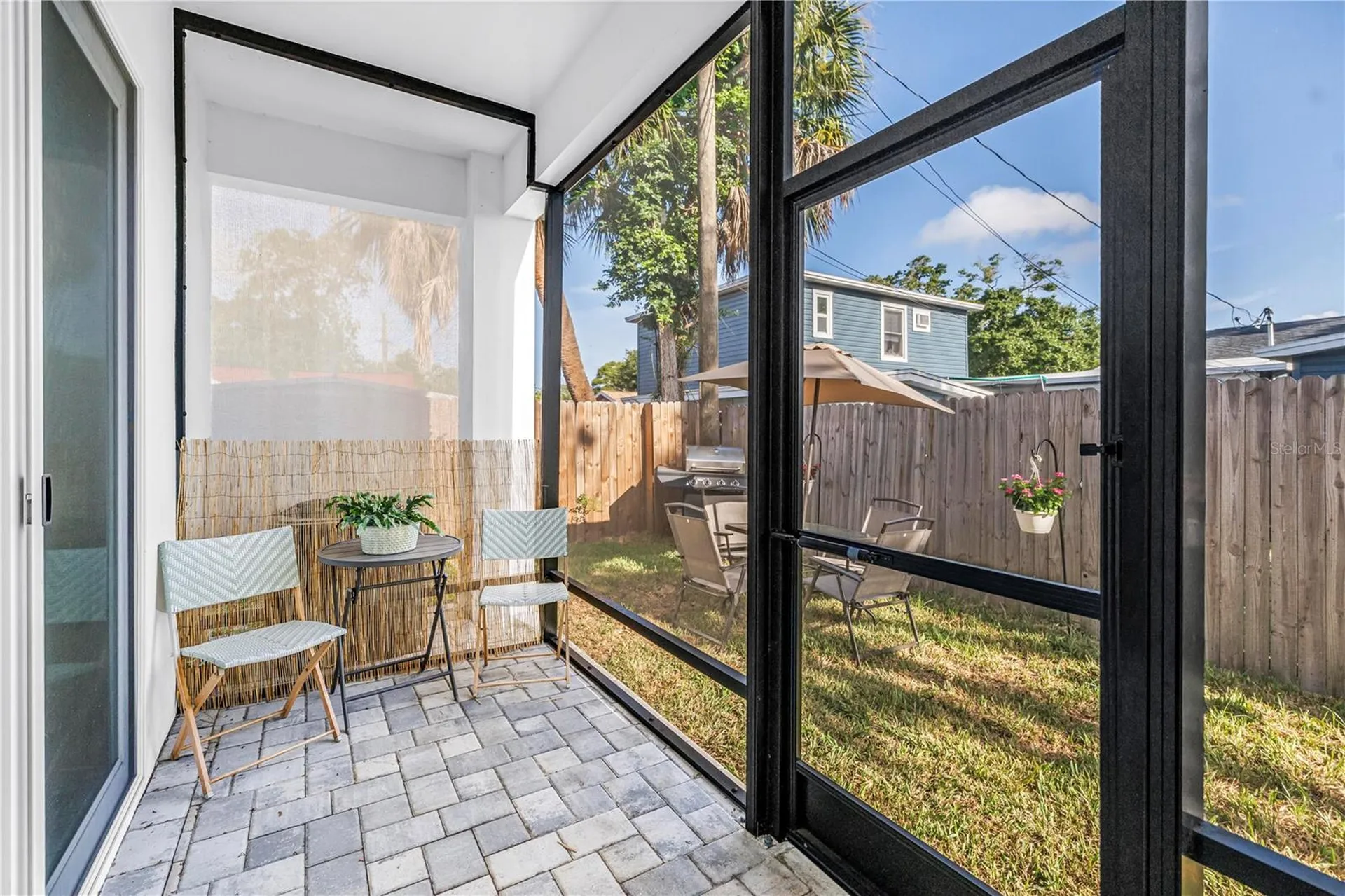 4907 15th Avenue N St Petersburg FL 33710