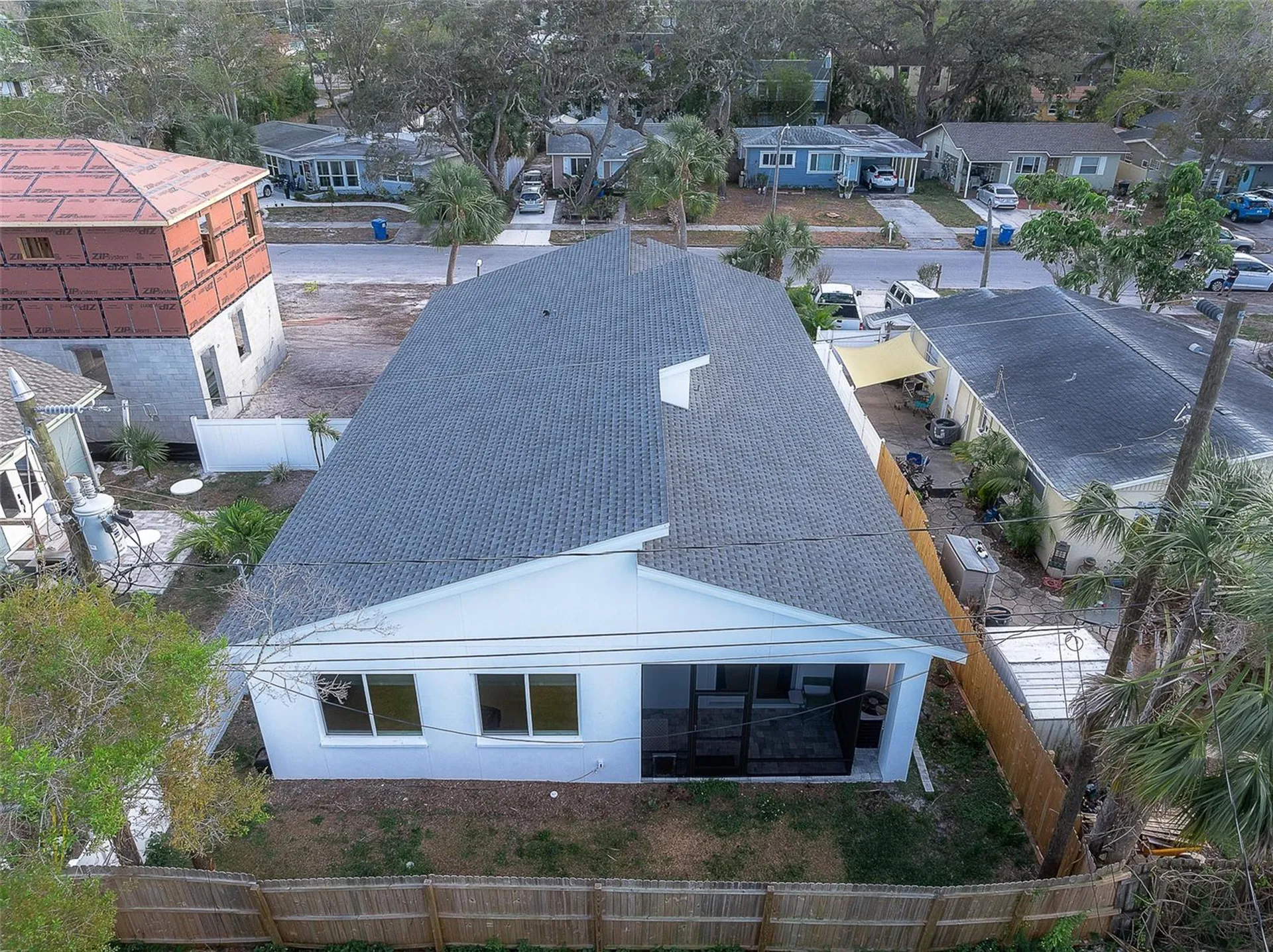4907 15th Avenue N St Petersburg FL 33710